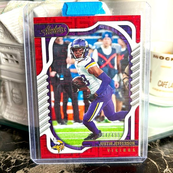 Justin Jefferson Sports Card - Picture 1 of 1